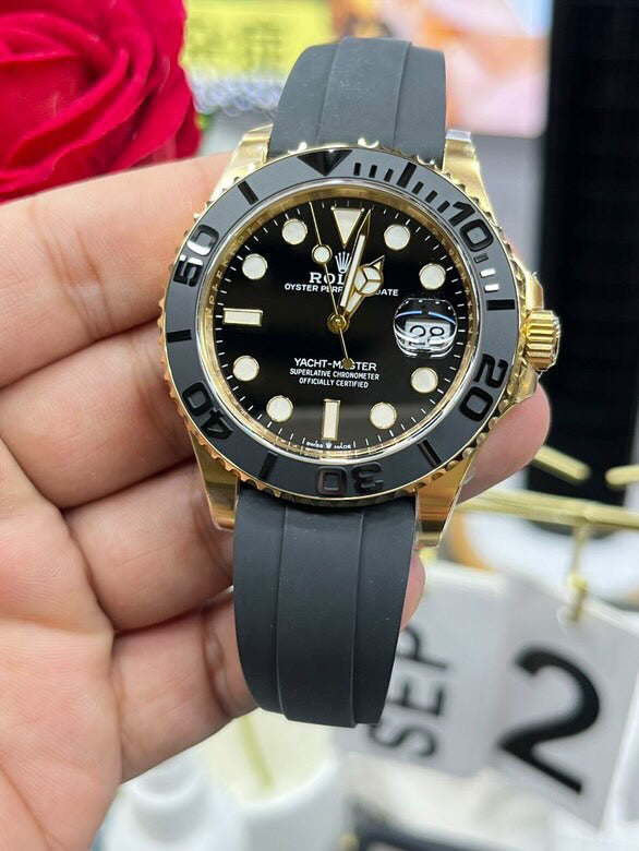 Yach master gum oro