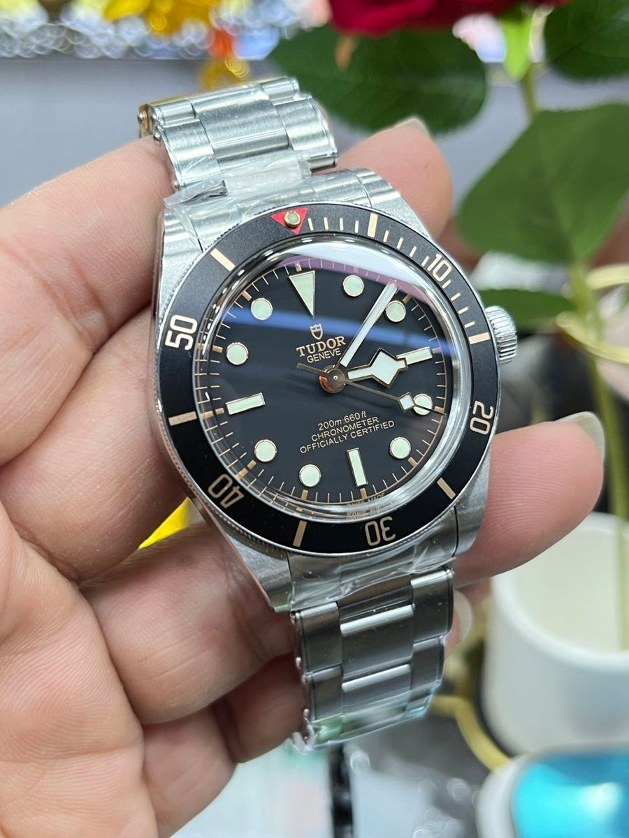 Tudor black bay