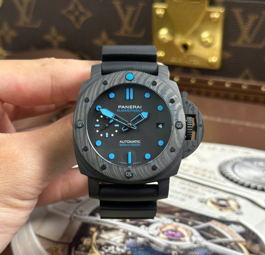 Panerai Submersible Carbotech PAM01616 47mm