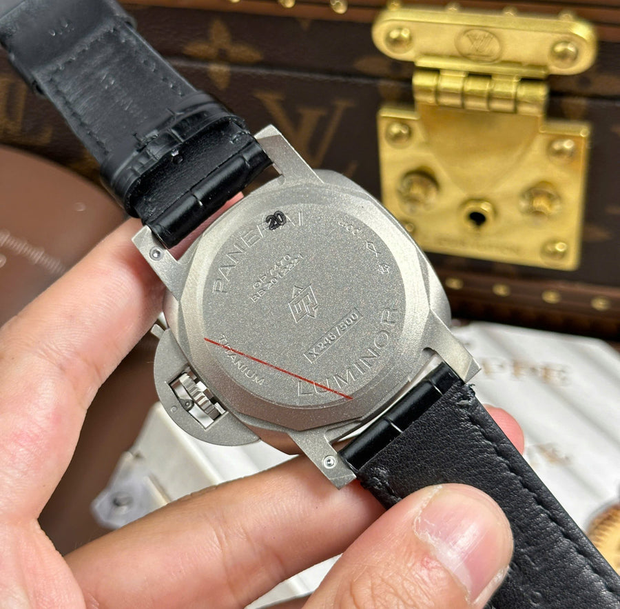 Panerai Luminor GMT PAM1279 Titanium 42mm