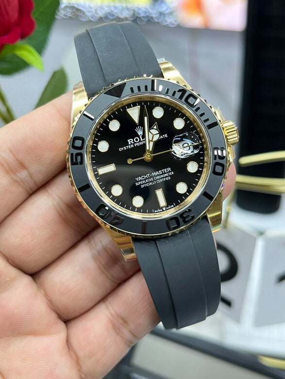 Yach master gum oro