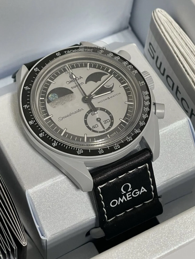 MOONSWATCH MISSION TO EARTHPHASE